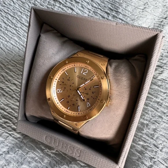 Watch Guess - Picture 4 of 7